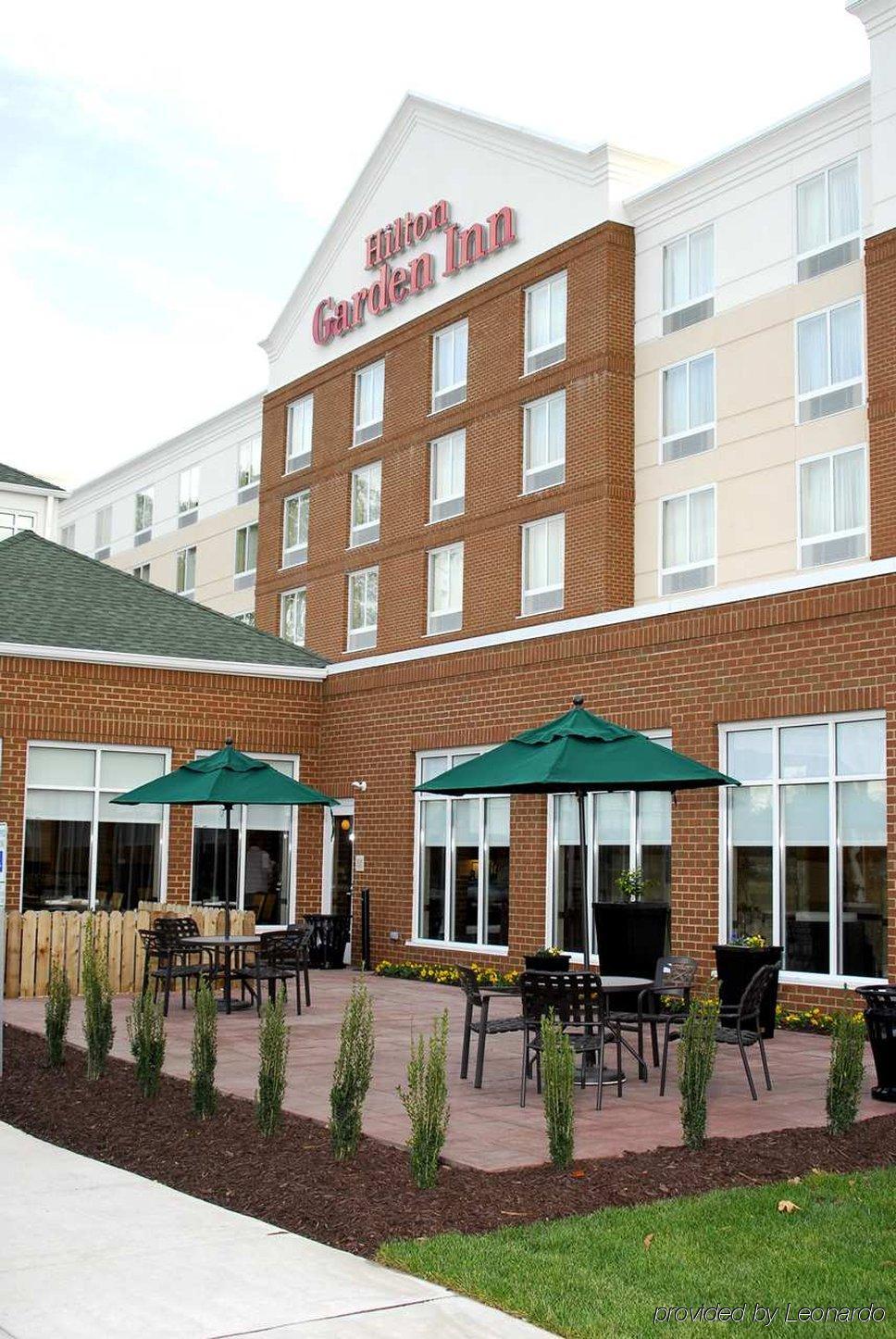 Hilton Garden Inn Hampton Coliseum Central מראה חיצוני תמונה