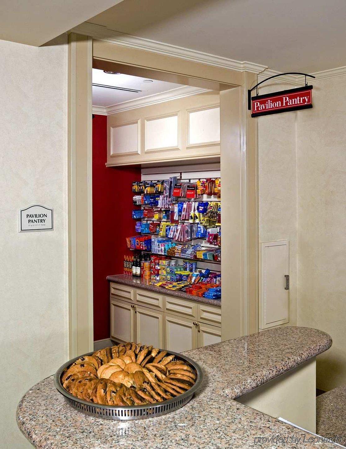 Hilton Garden Inn Hampton Coliseum Central מסעדה תמונה