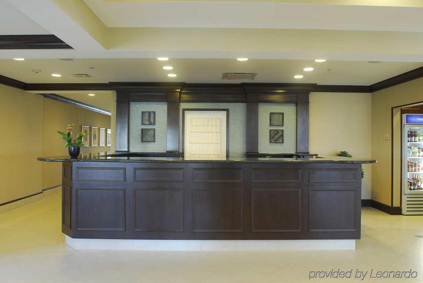 Hilton Garden Inn Hampton Coliseum Central מראה חיצוני תמונה
